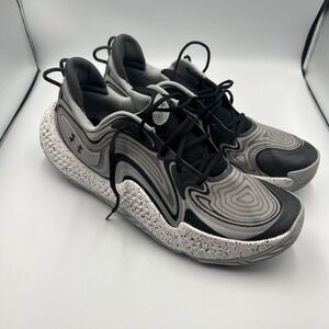 Under Armour Men's Gray and Black Training/Running Sneakers Size 18